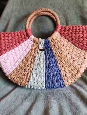 Roxy Saltwater Therapy Bucket Bag/Tote FARMERS MARKETS AND BEACH DAYS 🏖👩‍🌾